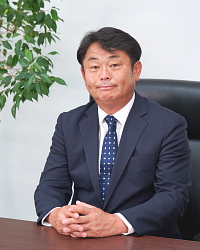 代表取締役社長　神田　隆